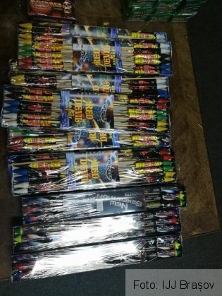 jandarmi pirotehnice 3_245796.jpg