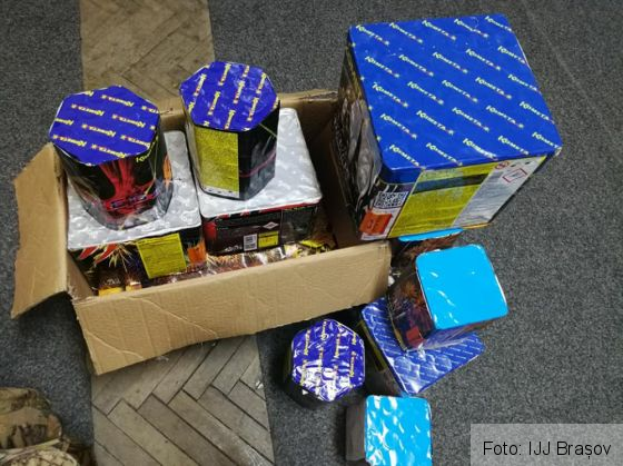 jandarmi pirotehnice 4_245798.jpg