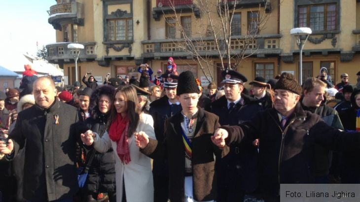 Hora Unirii (3)_246759.JPG