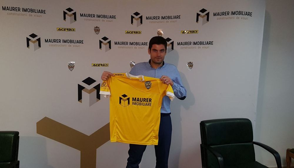 BRAȘOV. Din Liga 1, la AS „SR”. Damian și Răduțoiu, prezentați oficial. „Acest oraș are nevoie de o echipă în Liga 1”. 4 stanga_2.jpg