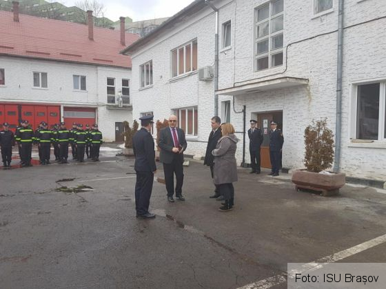 BRAȘOV. Secretarul de stat Raed Arafat, în vizită de lucru neanunțată, la ISU Brașov 2 arafat 3_247235.jpg