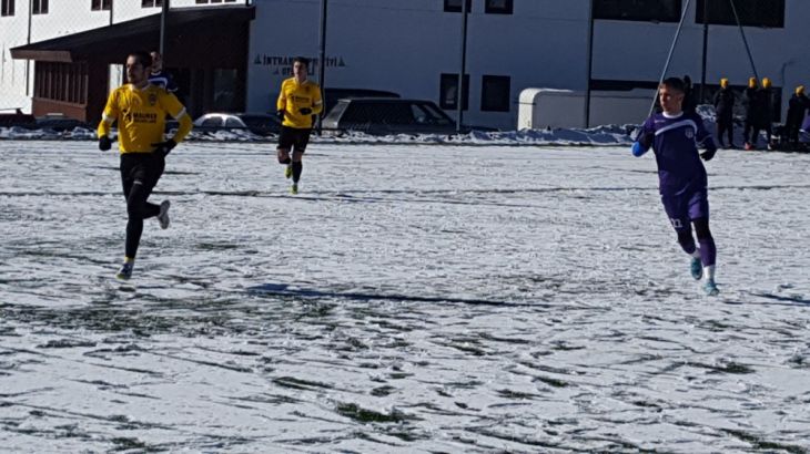 AS „SR” BRAȘOV, victorie cu echipa de pe locul 4 din Liga 2. „Începem să ne punem pe picioare” - GALERIE FOTO 3 assr1_247317.jpg