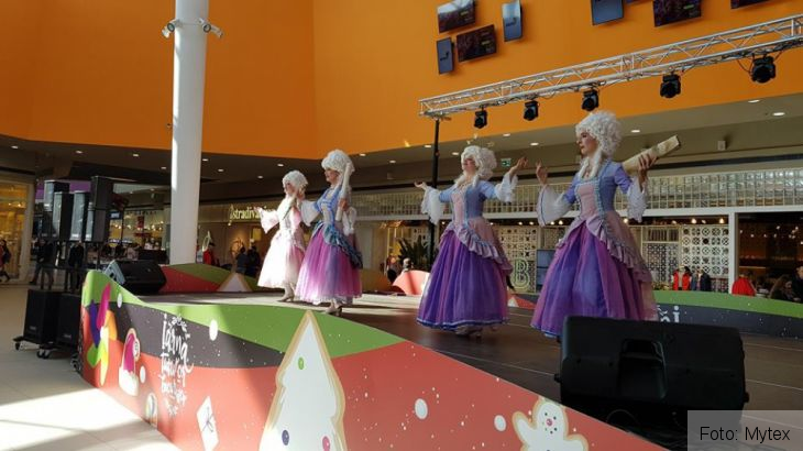 Maratonul Dansului de 10 10 29066677_1796309637067067_4692285954524708864_n_248735.jpg