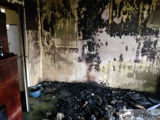 BRAȘOV. ULTIMA ORĂ. Femeie găsită moartă într-un apartament de pe strada Neagoe Basarab (update FOTO) 2 IMG-20180310-WA0001_248650.jpg