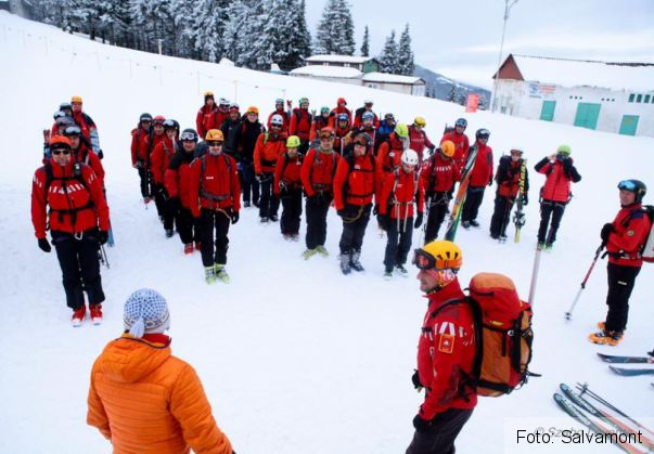 cursuri salvamont 2_248436.jpg