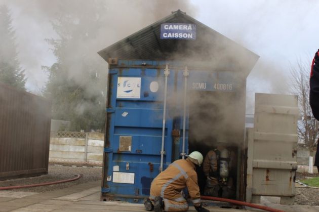 container Caisson pompieri2_249774.jpg