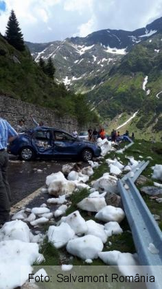 pietre transfagarasan 3_252071.jpg