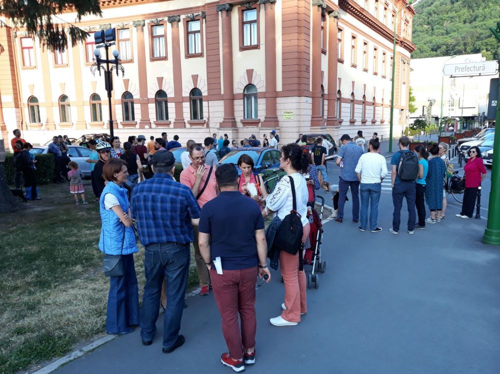 Proteste după anunțul CCR, inclusiv la BRAȘOV (FOTO) 3 protest30mai.jpeg