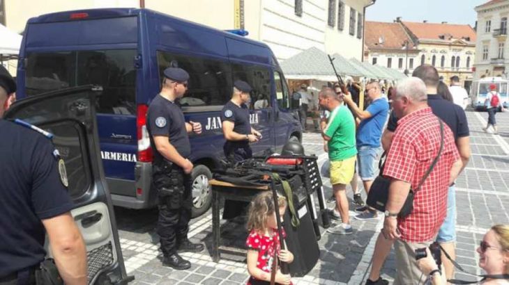 BRAȘOV. Distracția de pe „Tărâmul Minunilor” a fost mai scurtă, dar intensă 2 14_252661.jpg