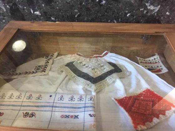 ie-camasa-populara (6)_253171.jpg