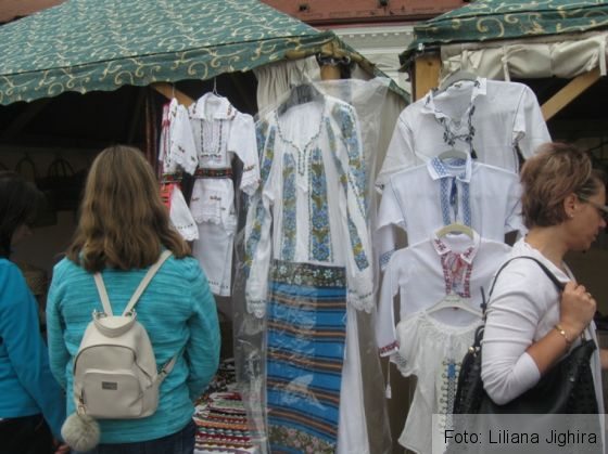 targ-mesteri-ii-Piata-Sfatului (9)_253296.JPG