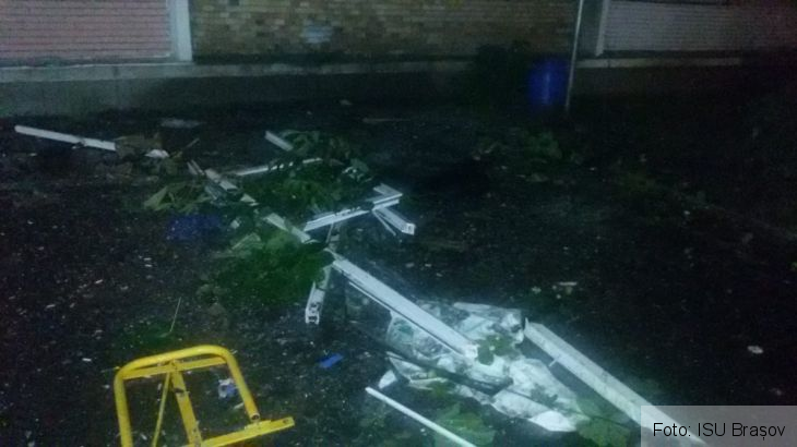 BRAȘOV. Explozie urmată de incendiu, în această noapte, într-un bloc de pe Aleea Constructorilor! (FOTO) 3 IMG-20180707-WA0006_253881.jpg