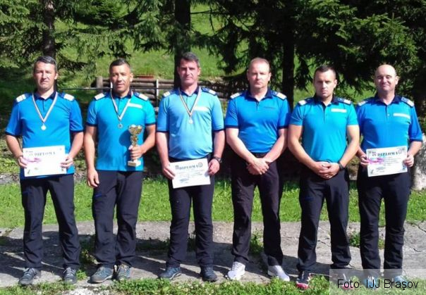 jandarmi 1_254129.jpg