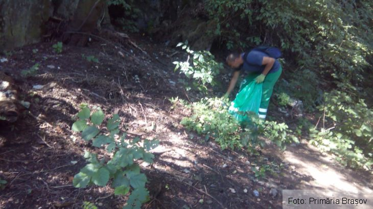 BRAȘOV. Curățenie Sub Tâmpa. S-au adunat zeci de saci cu gunoaie! GALERIE FOTO 8 PHOTO-2018-08-14-13-14-56_2_255508.jpg