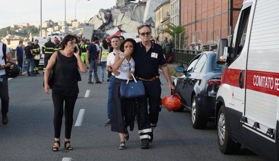 Cel puțin 35 de morți în urma prăbușirii unui pod în Italia 2 italia_8.jpg