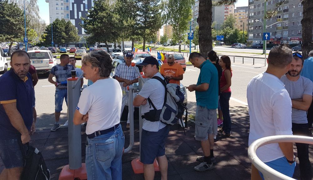 Brașoveni, la MITINGUL DIASPOREI de la București!!! 2 miting_5.jpg