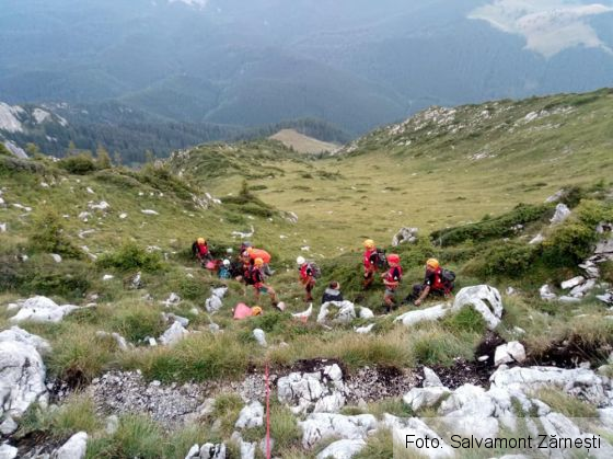 turist piatra craiului 3_255623.jpg