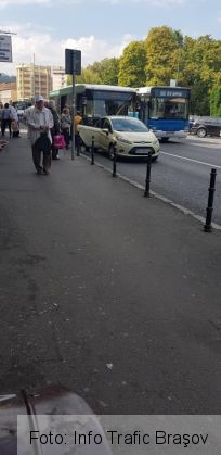 BRAŞOV. Accident rutier lângă Teatrul Dramatic (FOTO) 2 accident teatru 2_256900.jpg