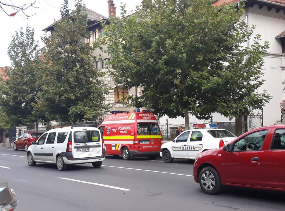 BRAȘOV. Accident urmat de o criză convulsivă, pe trecerea de pietoni de lângă Primărie 2 img-20180925-wa0001.jpg