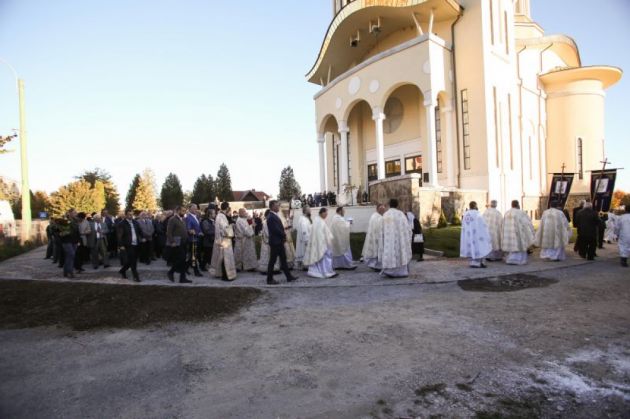 biserica Triaj3_258298.jpg