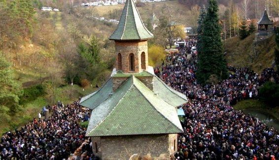 manastirea-prislop-570x325.jpg