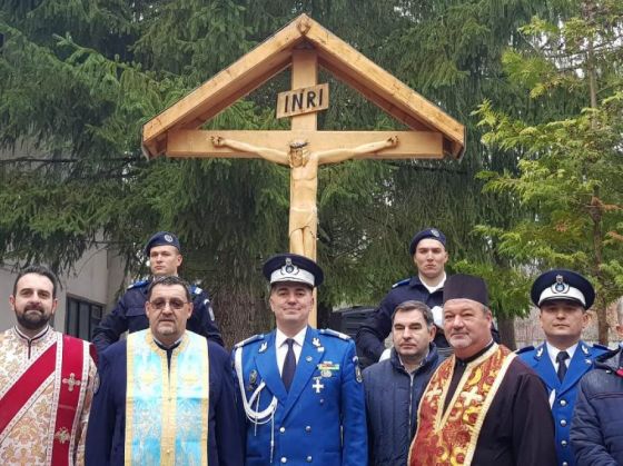 troita-jandarmi-uzina R (2)_260114.jpeg