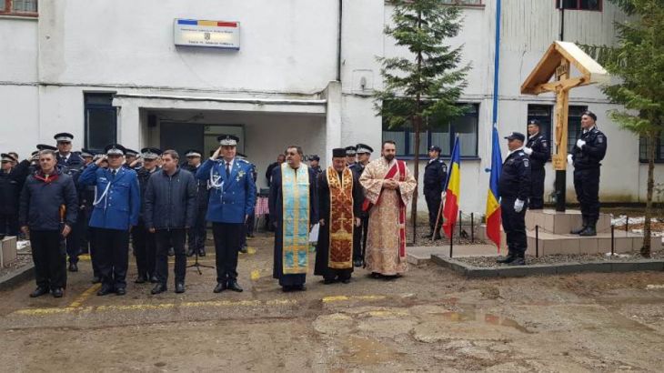 troita-jandarmi-uzina R (4)_260113.jpeg