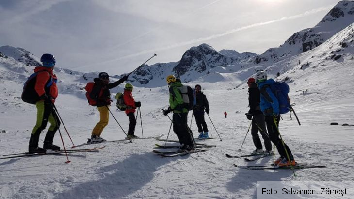 Delegaţie de salvamontişti italieni, drumeţii în munţii Bucegi, Făgăraş, Parâng şi Retezat 3 salvamontisti italieni_264393.jpg