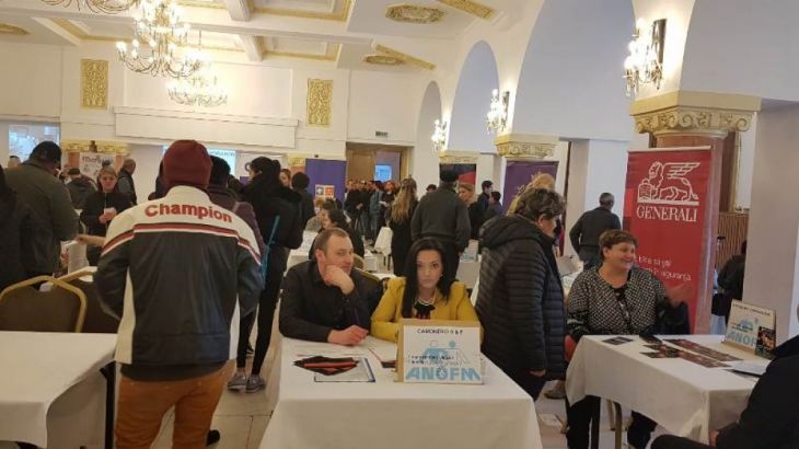 Bursa-locuri-munca6_265709.jpeg