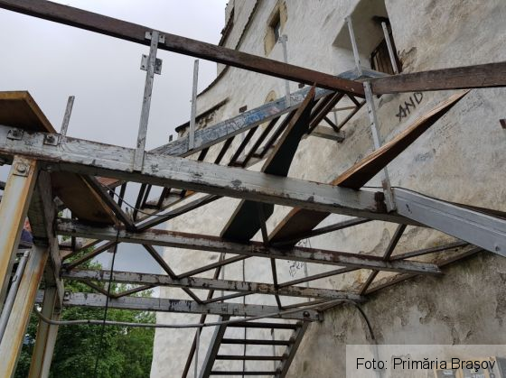 BRAŞOV. Lucrări de reparaţii la zidurile şi fortificaţiile urbei. GALERIE FOTO 10 IMG-20190515-WA0010_267137.jpg