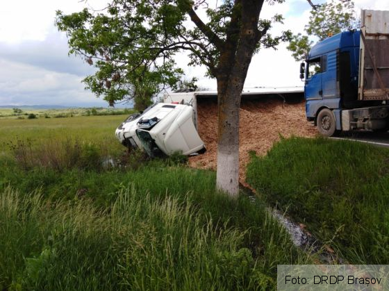 ULTIMA ORĂ. Doi cetățeni albanezi, din Corpul diplomatic, decedați într-un accident produs pe DN 15! (FOTO) 3 IMG-20190522-WA0026_267471.jpg