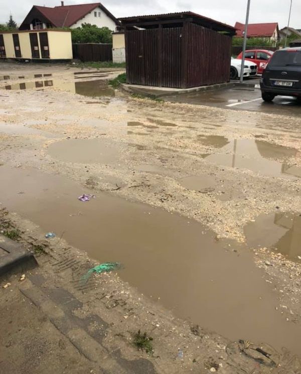 BRAŞOV. Cartierul Tractorul, sub APE!!! Galerie foto... 2 tractorul3.jpg