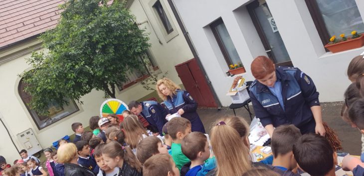 BRAŞOV. „Săptămâna prevenirii criminalităţii” a debutat cu „Ziua Porților Deschise” la Postul de Poliţie Cristian 2 IMG-20190603-WA0036_268043.jpg