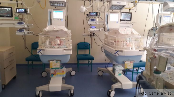 BRAȘOV. Donație pentru viață la Maternitate: Un incubator din gama de top, prin efortul organizației Salvați Copiii România 4 IMG-20190604-WA0042_268099.jpg