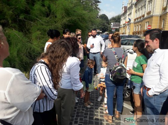 Update. BRAȘOV. Verdictul instanței de judecată în cazul Grădiniței nr. 13 pe care portăreii au pus lacăt 2 20190829_100811_271684.jpg