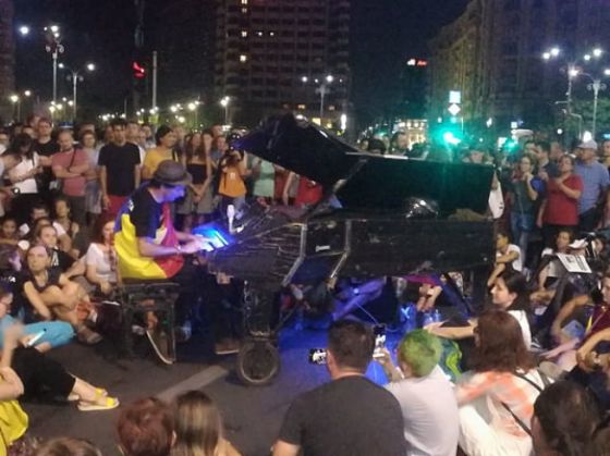 protest-diaspora-piata-victoriei-2019_271002.jpg