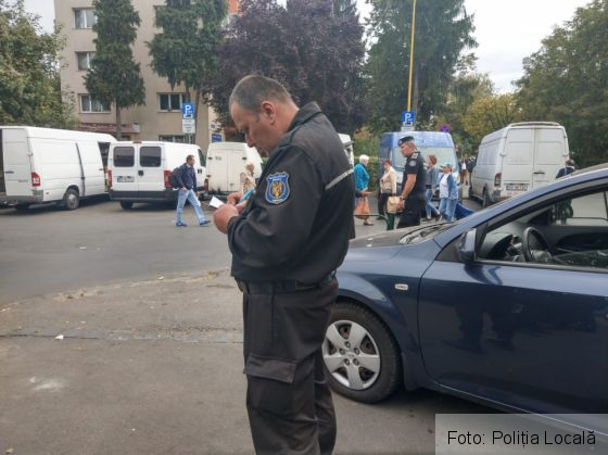 BRAȘOV. Razie, în această după-amiază, în parcările de pe lângă pieţe!!! (FOTO) 8 IMG-20190925-WA0035_272962.jpg