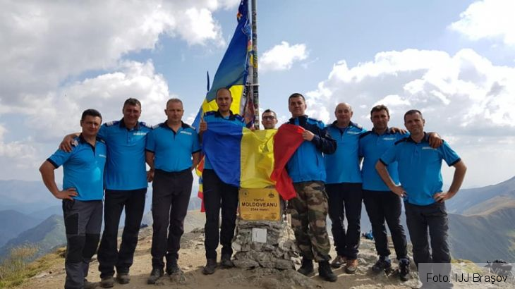 ijj brasov 2_272003.jpg