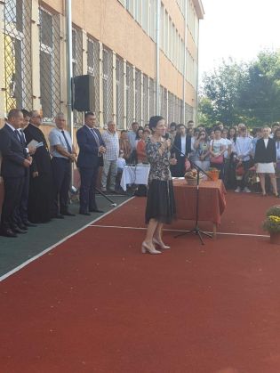 BRAȘOV. Deschidere de an școlar în prezența oficialităților guvernamentale 4 minzatu_272177.jpg