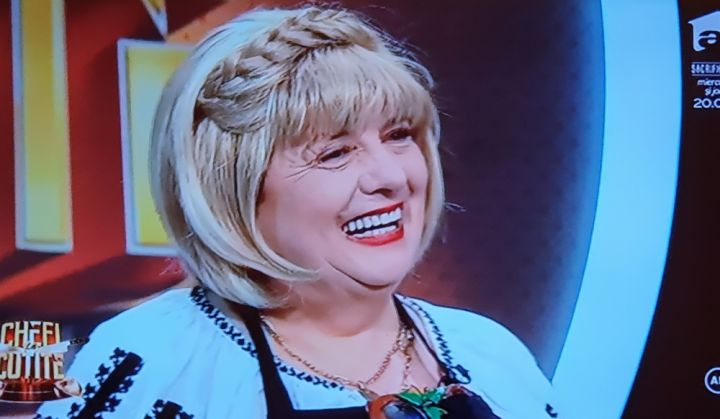 BRAȘOV. Coana Mița, de la Bran, look nou pentru „Chefi la cuțite"! Scărlătescu i-a luat modelul (FOTO) 2 20191104_212200_274729.jpg