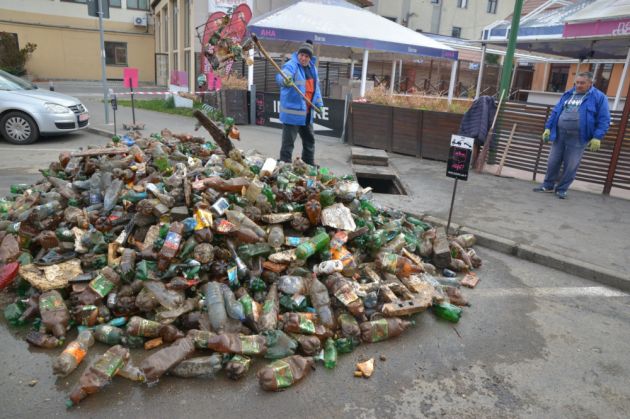 gunoaie-canal-Timis (1)_275459.jpeg