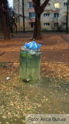 Update. BRAŞOV. Sesizare şi din partea unei mămici: „Să vedeţi gunoaie în parcurile pentru copii” (FOTO) 6 79318748_2453909194876665_3856118940832890880_n_275904.jpg