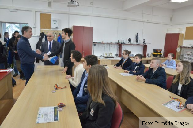 WhatsApp Image 2020-01-28 at 16.37.07_277512.jpeg