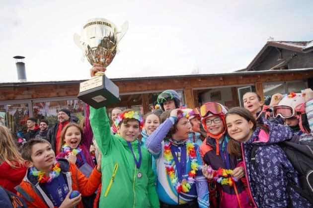 Com presa Foto Trofeu_278493.jpg