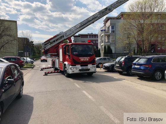 BRAȘOV. Incendiu în Avantgarden (Galerie FOTO) 2 IMG-20200425-WA0005_280086.jpg