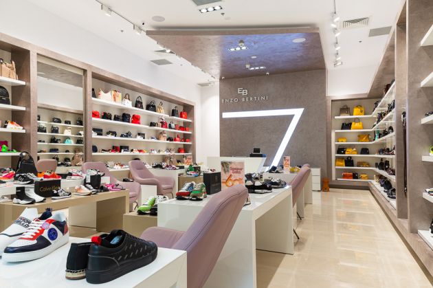 Enzo Bertini Brasov Coresi Shopping Resort (2)_281121.jpg