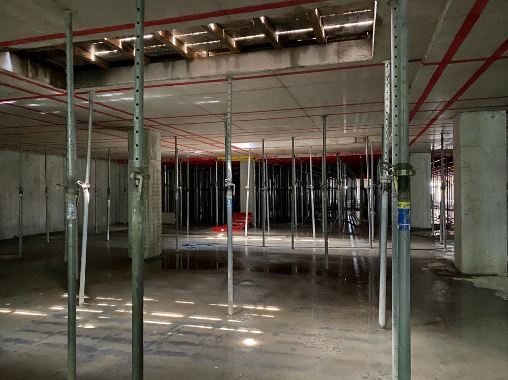 BRAŞOV. Primele poze de la subsolul terminalului de pasageri. Continuă lucrările la Aeroportul Internațional Brașov - GALERIE FOTO 3 aeroport2_2.jpg