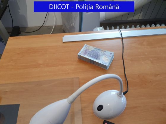 bani falsi 2_281369.jpg