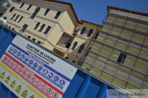 BRAȘOV. Când vor fi finalizate lucrările de la „Unirea”?! Primarul Scripcaru, vizită pe șantier (Galerie FOTO) 2 WhatsApp Image 2020-08-04 at 14.05.27_282295.jpeg