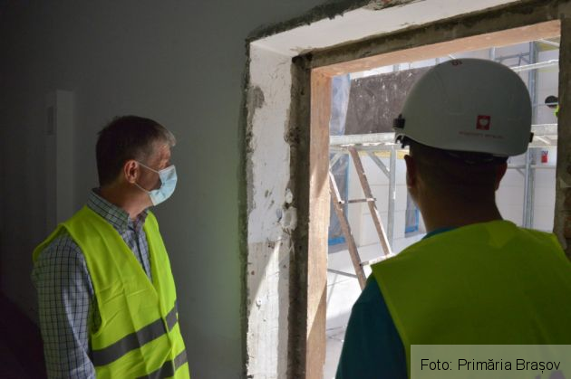 BRAȘOV. Când vor fi finalizate lucrările de la „Unirea”?! Primarul Scripcaru, vizită pe șantier (Galerie FOTO) 5 WhatsApp Image 2020-08-04 at 14.05.29_282298.jpeg